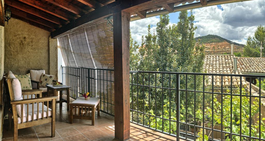 La Casa Del Tio Venancio Hostal Caracenilla Habitación foto
