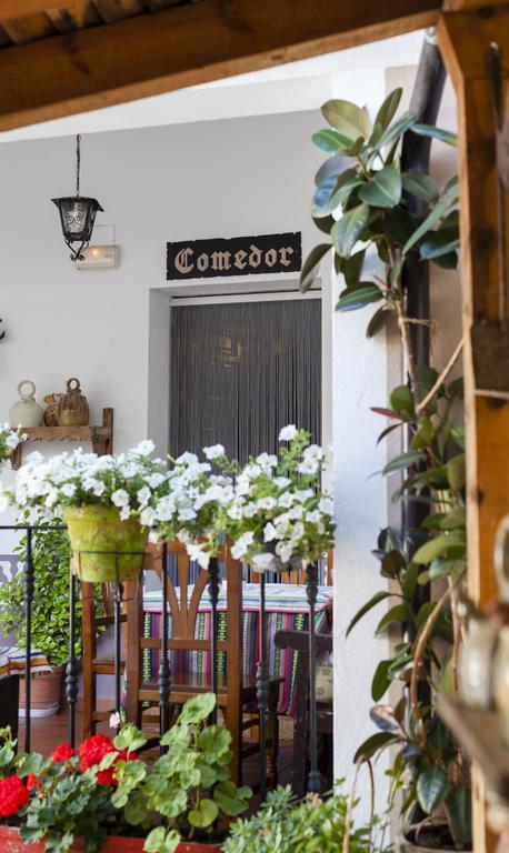 La Casa Del Tio Venancio Hostal Caracenilla Exterior foto